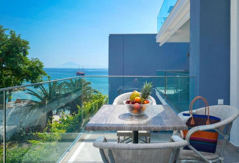 スタンダードスタジオ, Studios Nautilus Iii