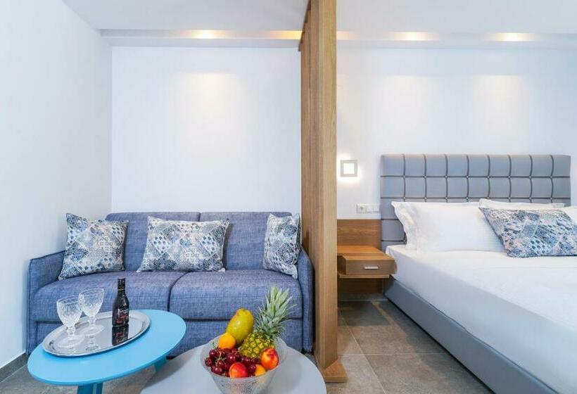 ファミリーステューディオ, Studios Nautilus Iii