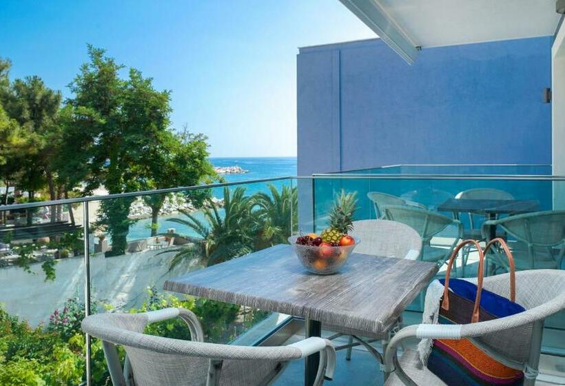 ファミリーステューディオ, Studios Nautilus Iii