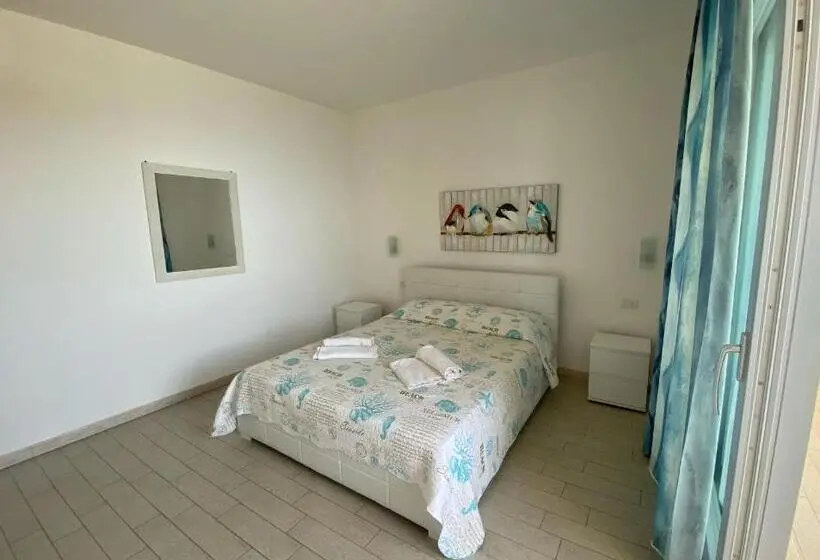 Huoneisto 1 Makuuhuone Terassi, Residenza Miramare