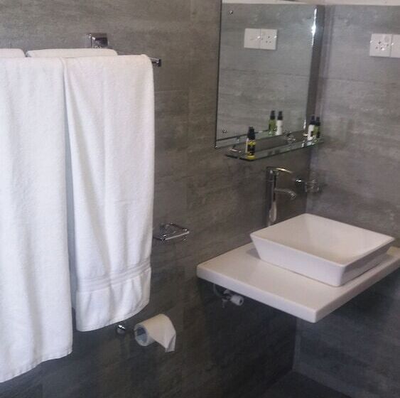 ファミリールーム, The Villa In Lavinia