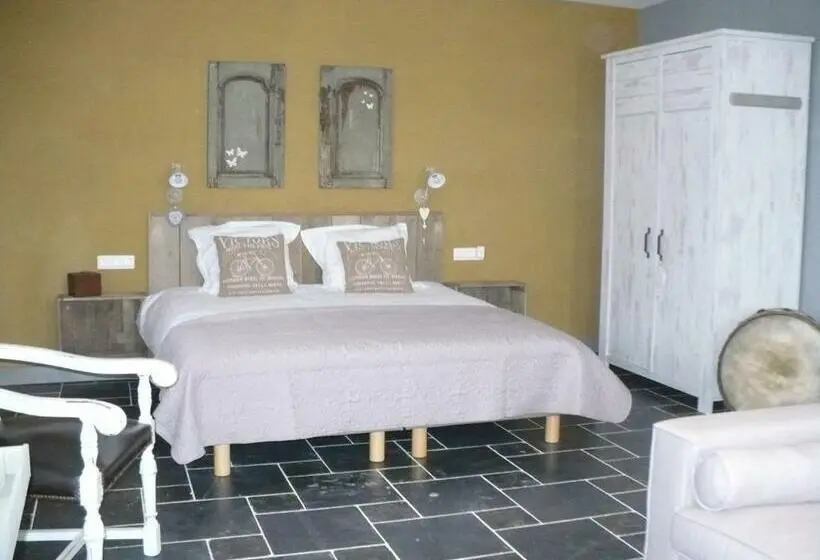 Deluxe-huone, B&b Kamer En Aambeeld