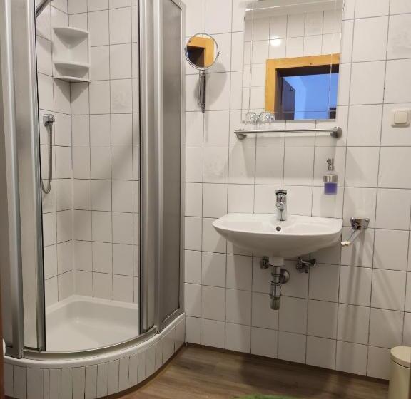 标准间, Gästehaus Moser