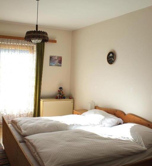 Standard room with outdoor bath, Gästehaus Moser