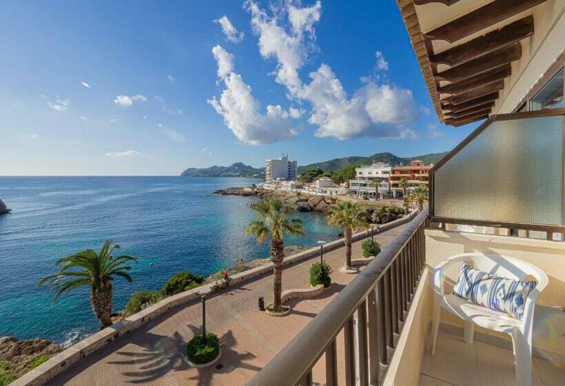 غرفة قياسية مطلّة علي البحر, Hostal Port Corona