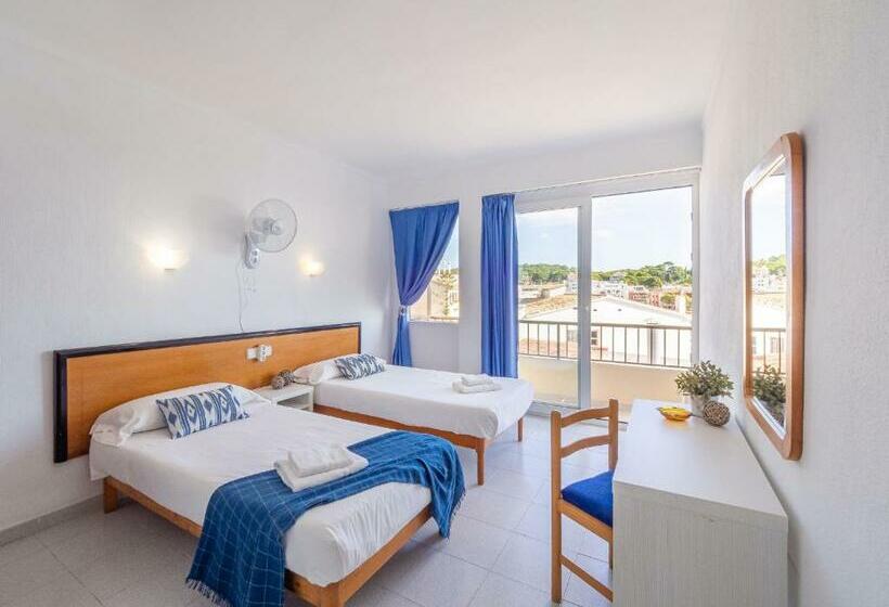 غرفة قياسية إطلالة جانبية علي البحر, Hostal Port Corona