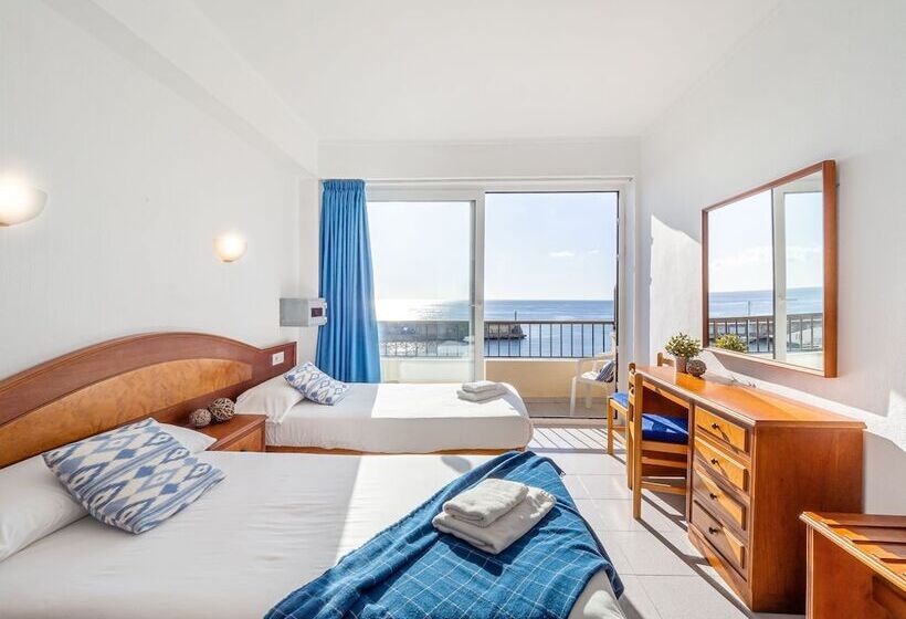 غرفة قياسية مطلّة علي البحر, Hostal Port Corona