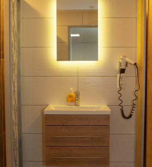 Кровать в Общей Комнате, Hostel Bad Goisern