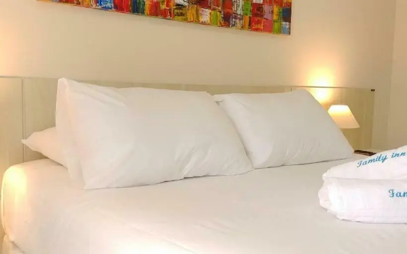 サイドオーシャンビューの２ベッドルームアパート, Atlantic Palace Family Inn