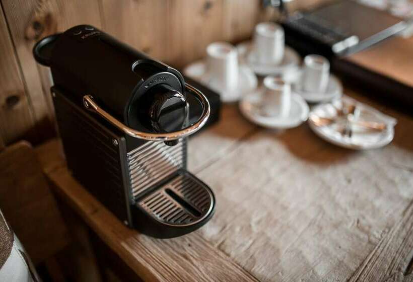 장애인을 위한 스위트, Aurelio