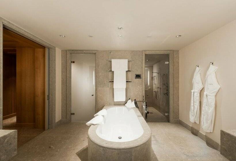 장애인을 위한 스위트, Aurelio