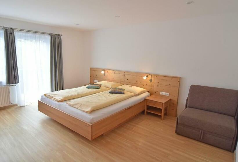 デラックスルーム, Ausseerland