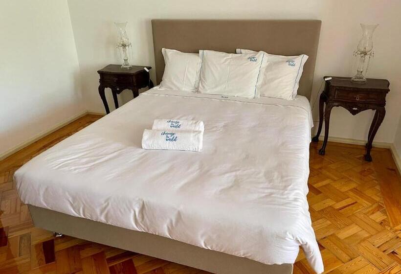 디럭스 룸, Change The World   Solar De Alvega