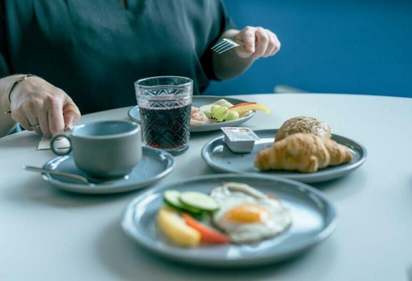 标准间带阳台, Eden Park