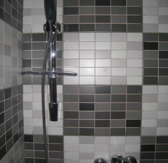 اتاق استاندارد یک نفره, Hôtel Méribel