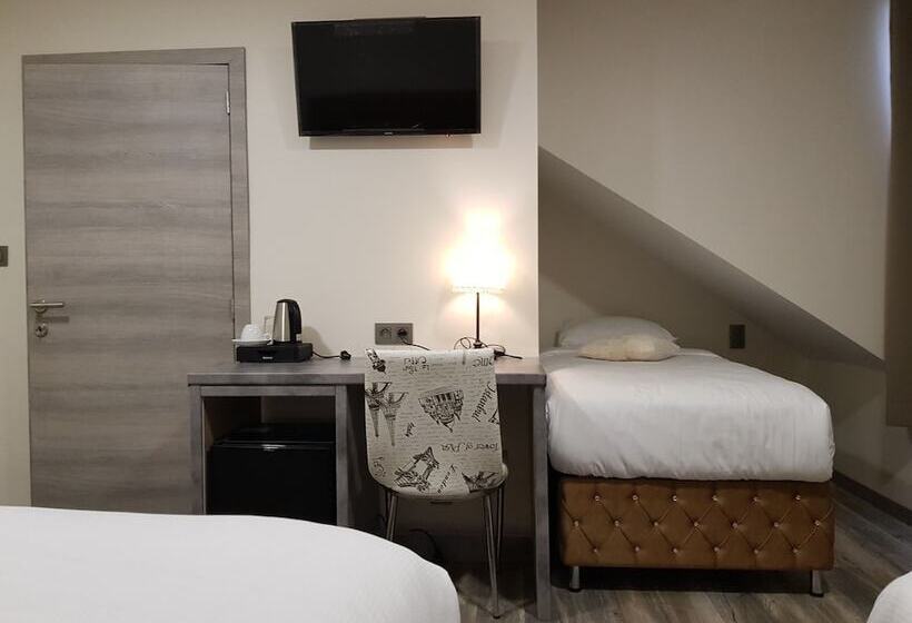 اتاق خانوادگی, Hôtel Méribel