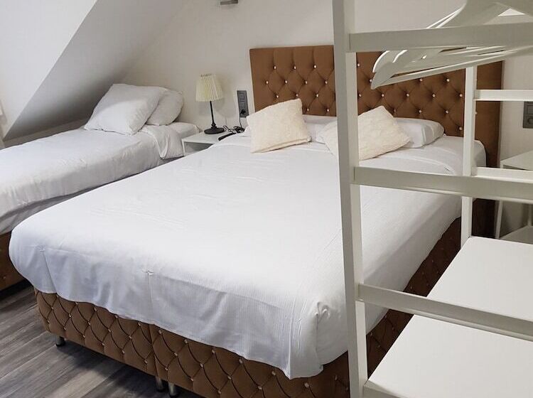 اتاق خانوادگی, Hôtel Méribel