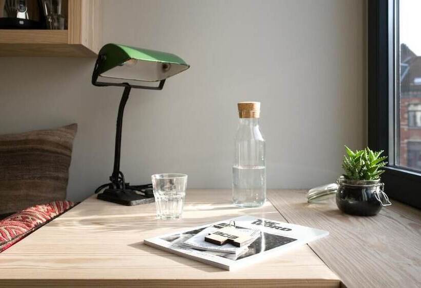 Habitació Quàdruple Estàndard, Jam Brussels