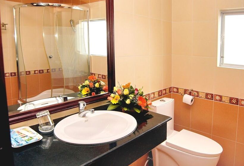 اتاق سوپریور, Khanh Duy