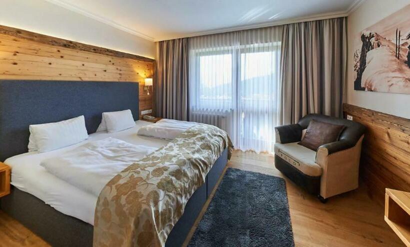 חדר סטנדרט עם מרפסת, Landhaus Ramsau