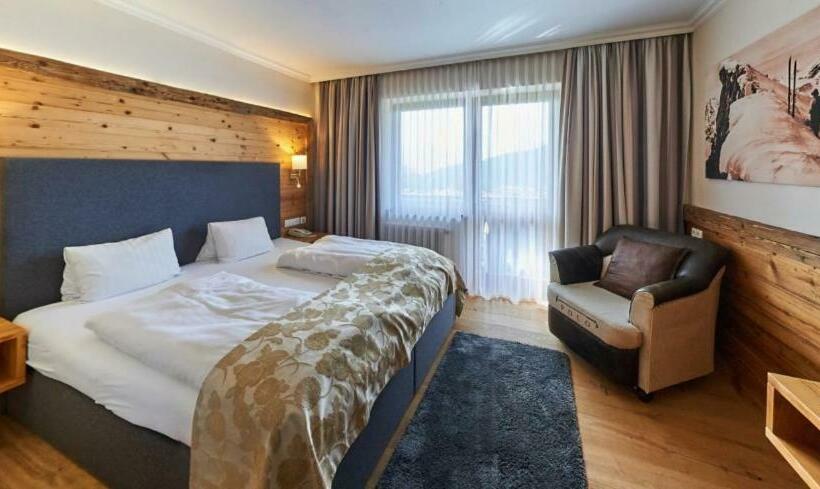 חדר סטנדרט עם מרפסת, Landhaus Ramsau