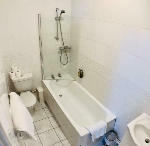 غرفة قياسية, Manor