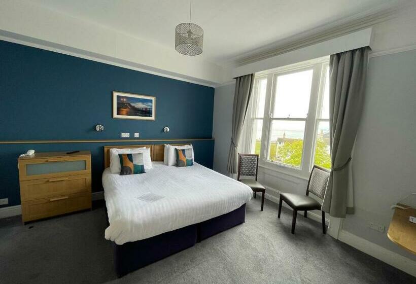 غرفة سوبيريور مطلّة علي البحر, Manor