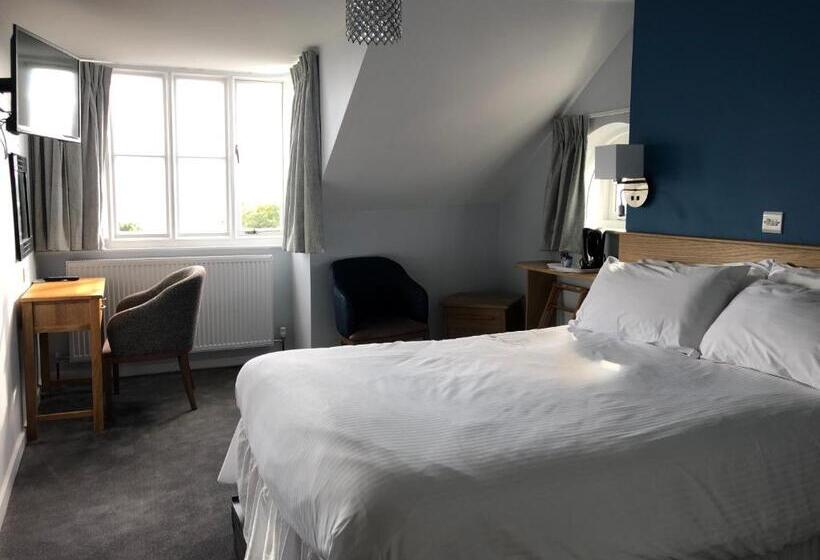 غرفة سوبيريور مطلّة علي البحر, Manor