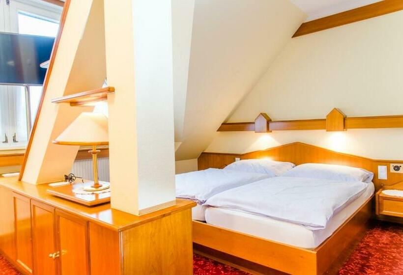 غرفة قياسية, Pendl