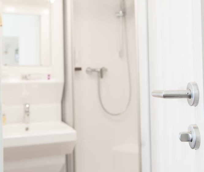 スタンダードシングルルーム, Pendl