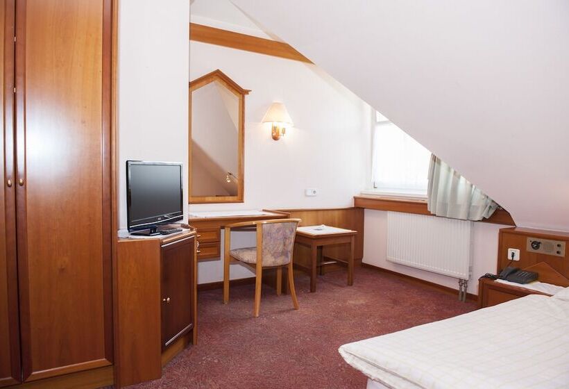 スタンダードシングルルーム, Pendl