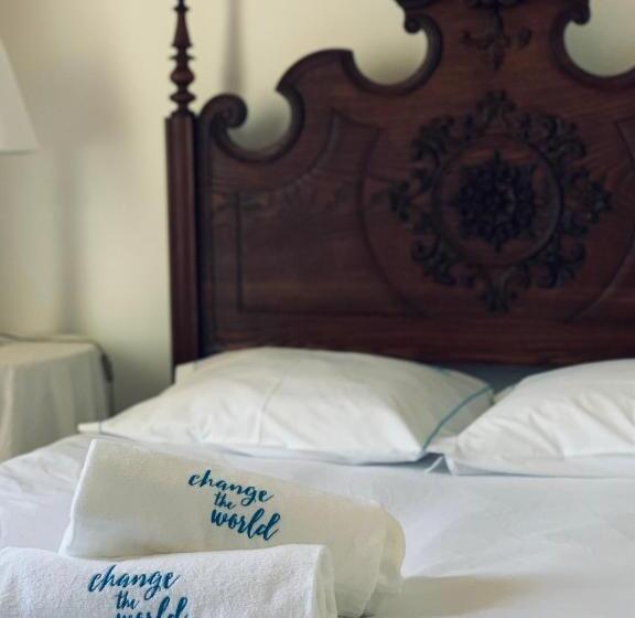 스탠다드 룸, Change The World   Solar De Alvega