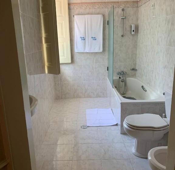 디럭스 룸, Change The World   Solar De Alvega