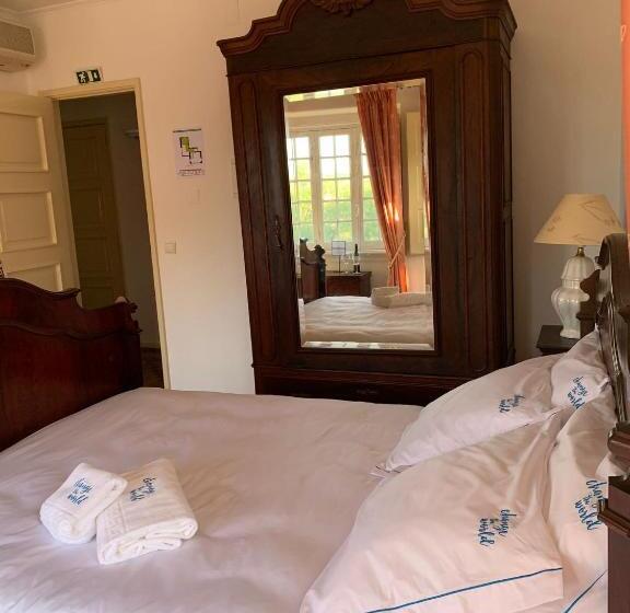 디럭스 룸, Change The World   Solar De Alvega