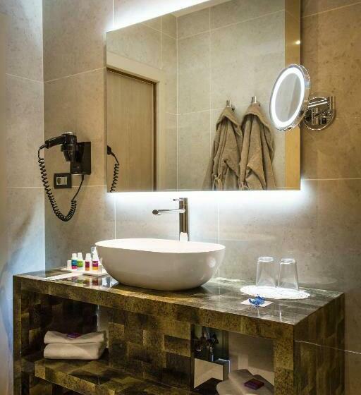 חדר דחוקס עם מיטת קינג, Thermen Londerzeel