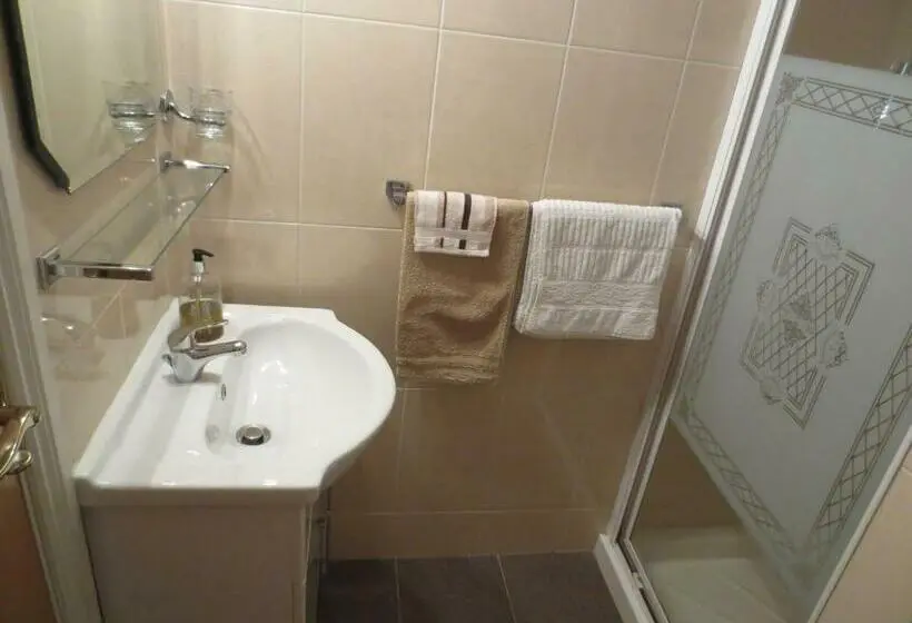 Standard-huone, The Stone House B&b