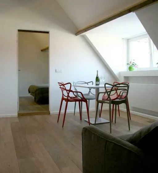 ジュニアスイート, B&b Hof Ter Kwaremont