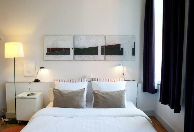 Camera Deluxe, B&b Lodging At 8