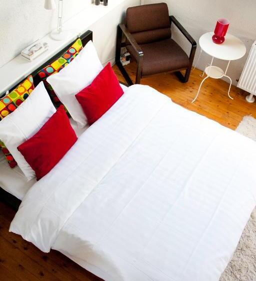 Camera Tripla Deluxe, B&b Lodging At 8