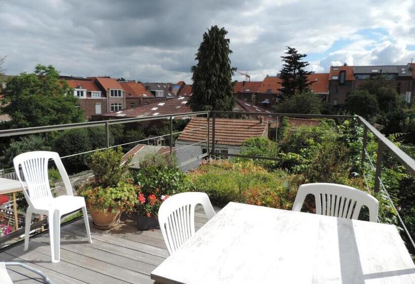 Camera Tripla Deluxe, B&b Lodging At 8