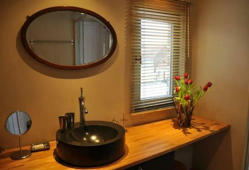 ファミリールーム, B&b 't Huys Van Enaeme