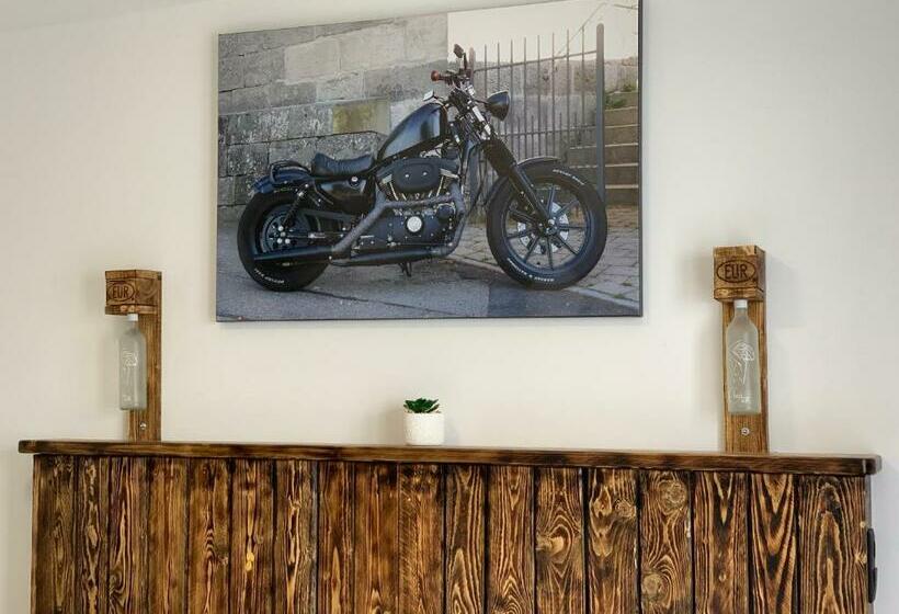 Номер Стандарт Вид на Горы, La Irmania Pension