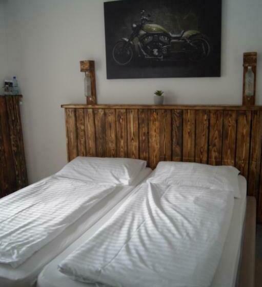 Трехместный Номер Комфорт, La Irmania Pension