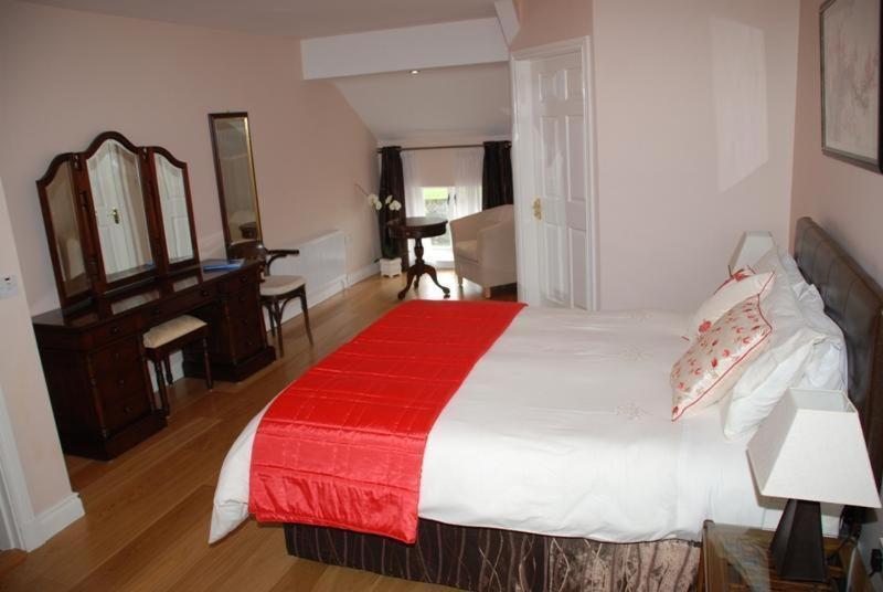 Номер Deluxe Вид на Сад, O'briens Cashel Lodge