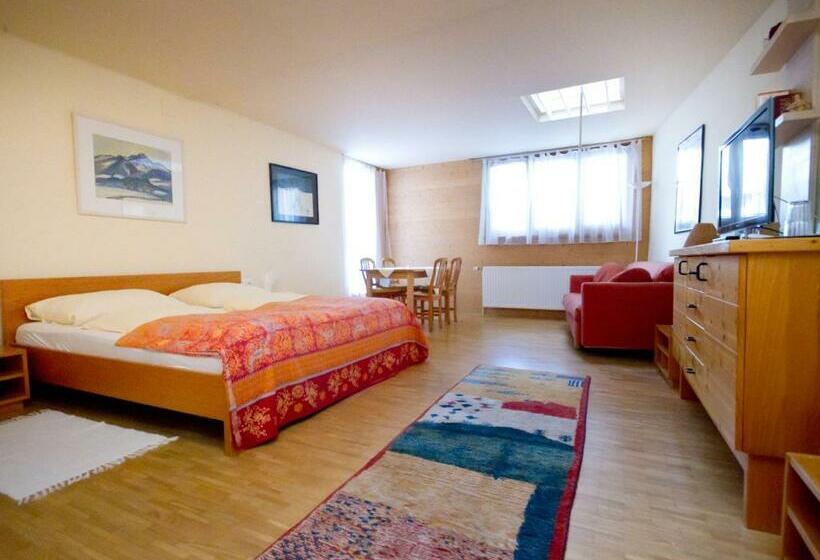 标准间, Pension Popotnik