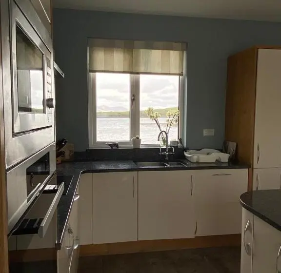 海の見えるスタンダードスタジオ, Seapoint House