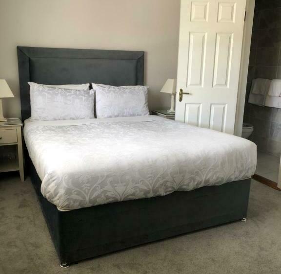 标准间, Sli Na Mara