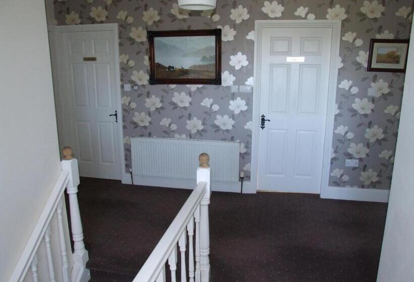 חדר סטנדרט חדר אמבטיה משותף, The Curragh Country House Accommodation