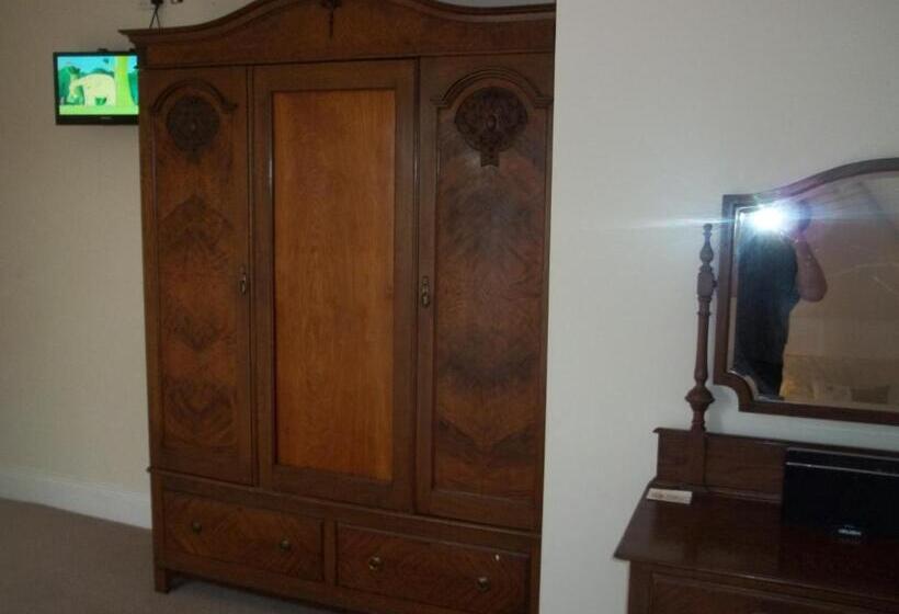 חדר סטנדרט, The Curragh Country House Accommodation