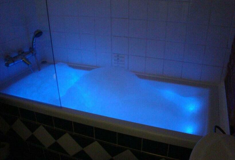 חדר סופריור, Chimay B & B    Ptits Déj Gourmands Proposés